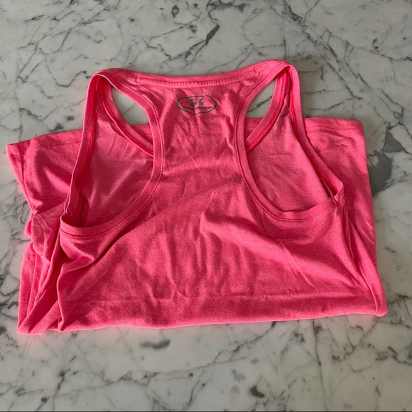 NEW Under Armour Pink Top - Picture 6 of 7